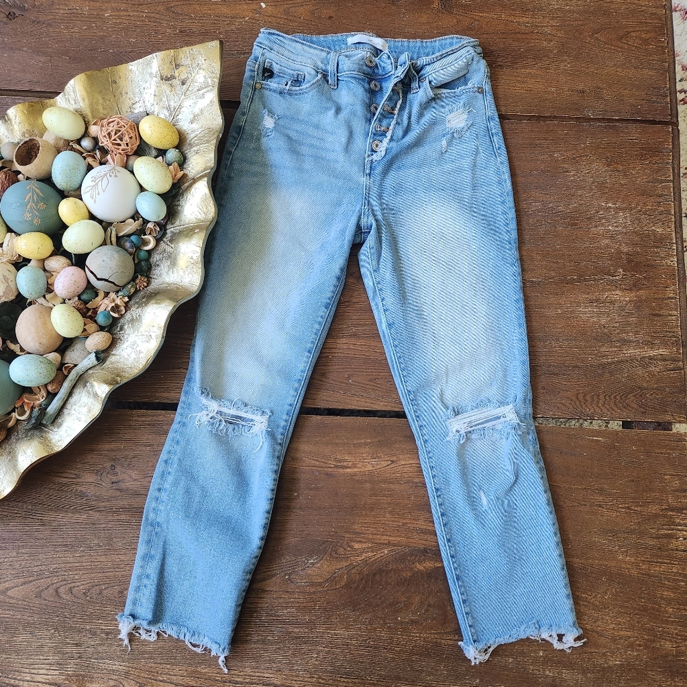 💛 Kancan Distressed Jeans